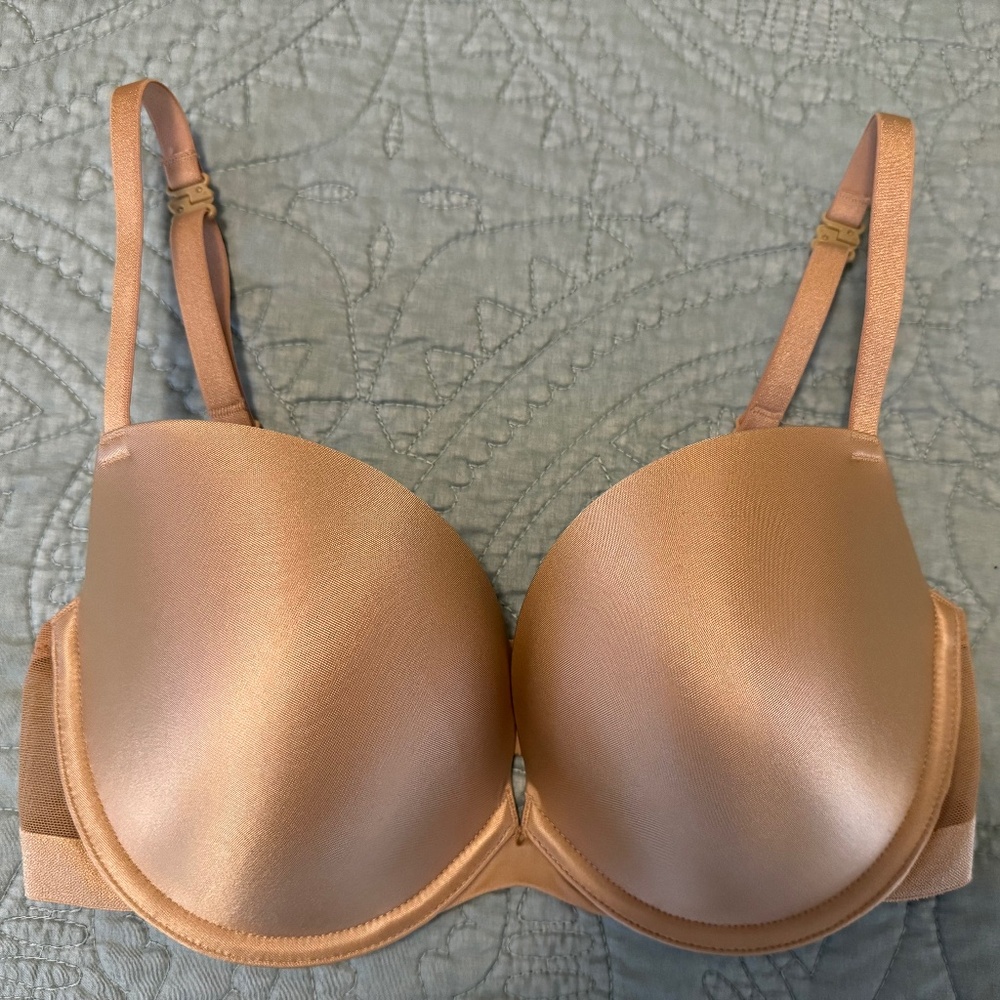 Le Mystere Convertible Bra 32DD